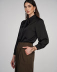 Tova Shirt – She's Limitless
