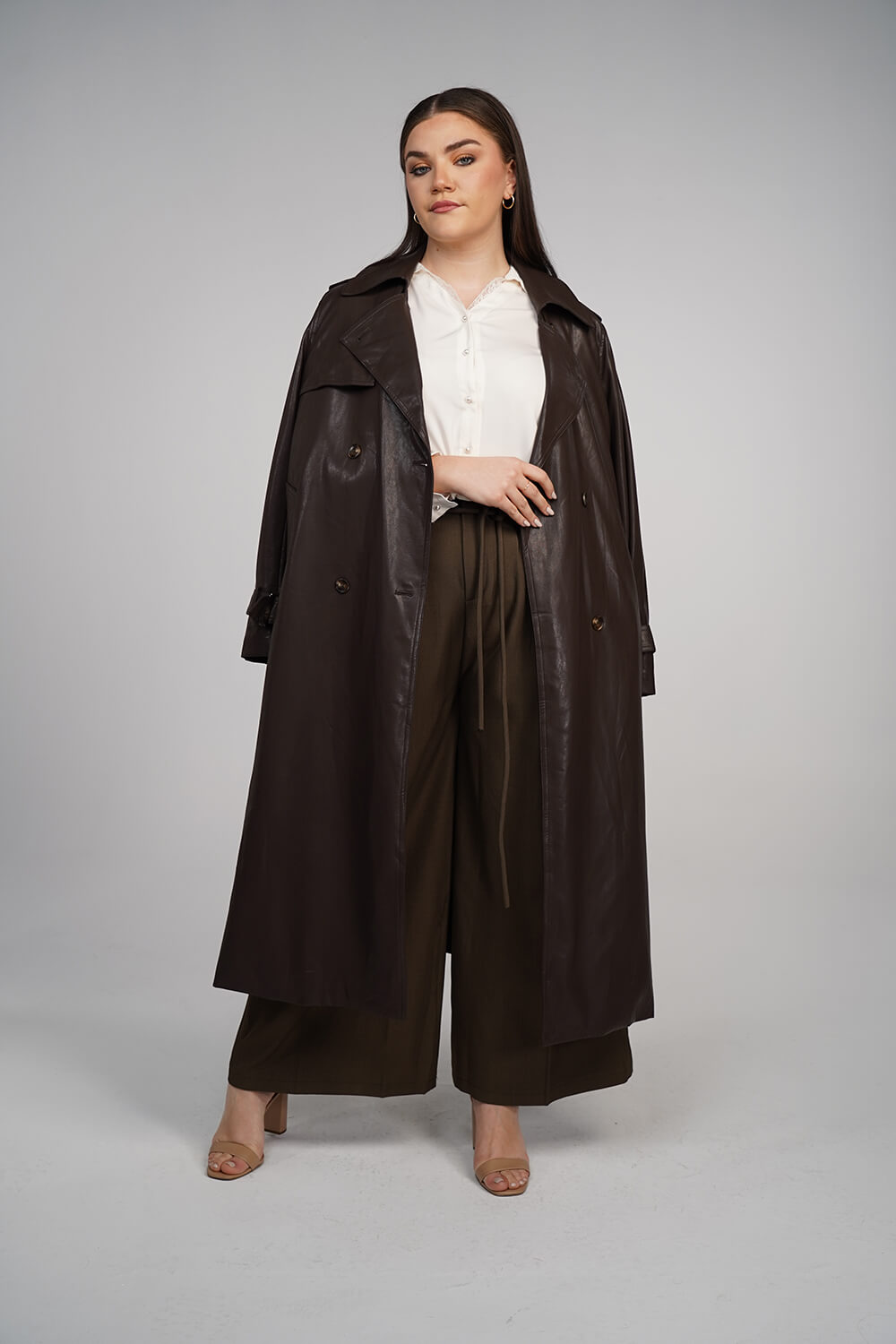 Elara Trench