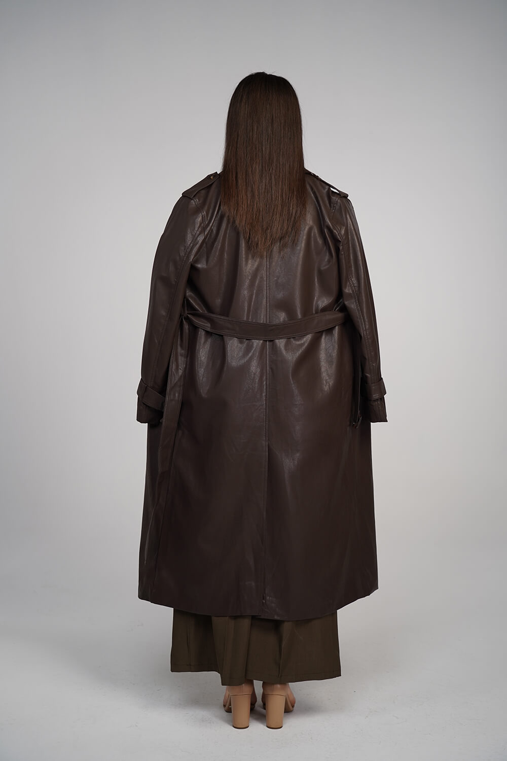 Elara Trench