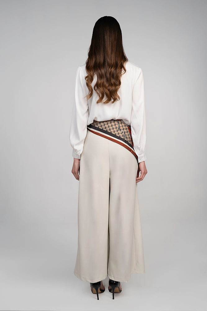 Ayla Pant