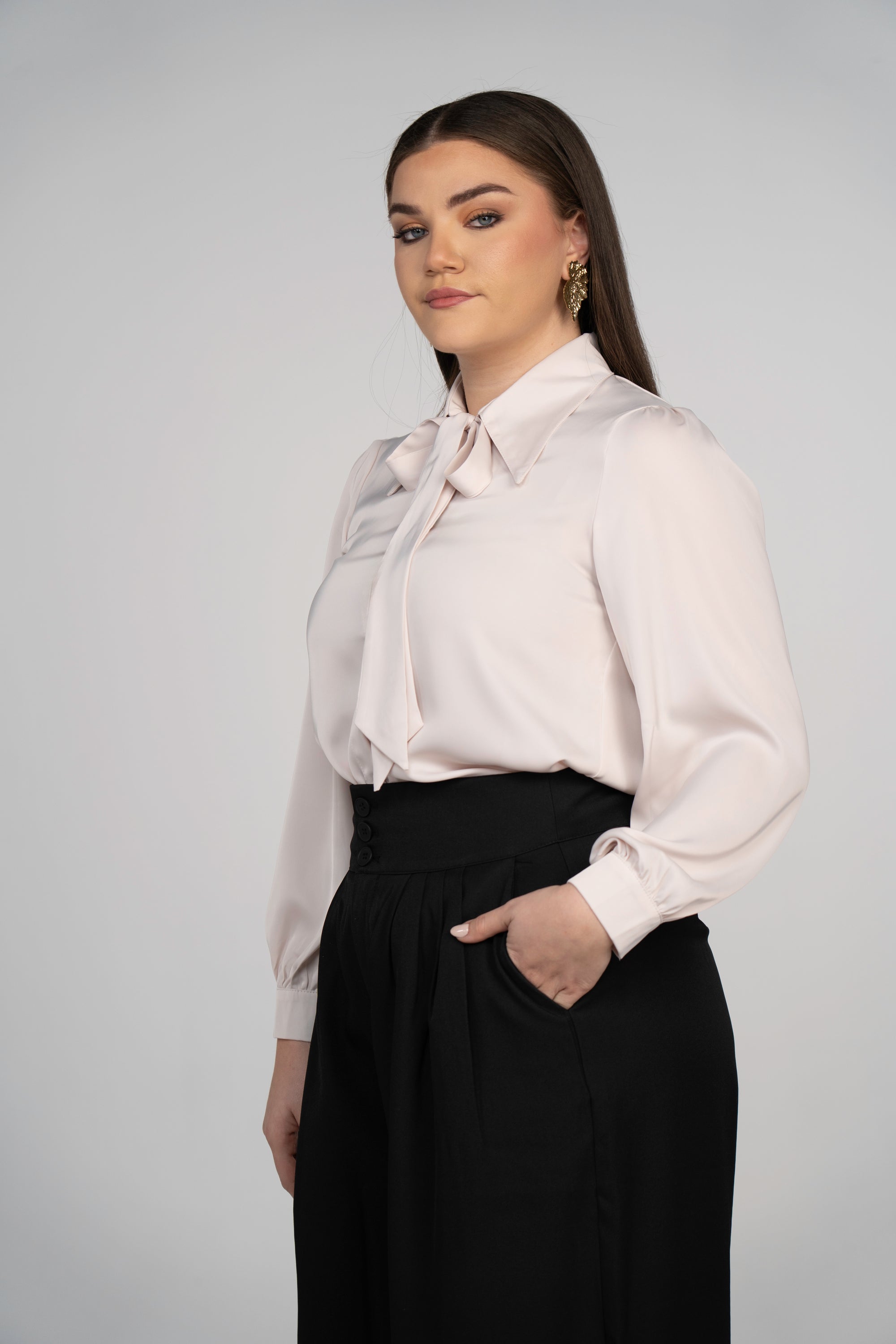 Nora Pant