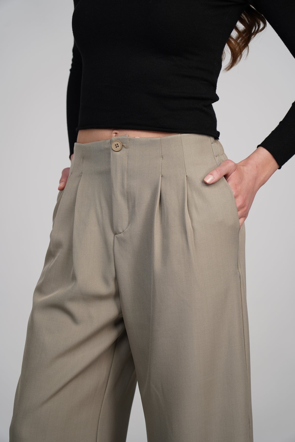 Mara Pant – She's Limitless