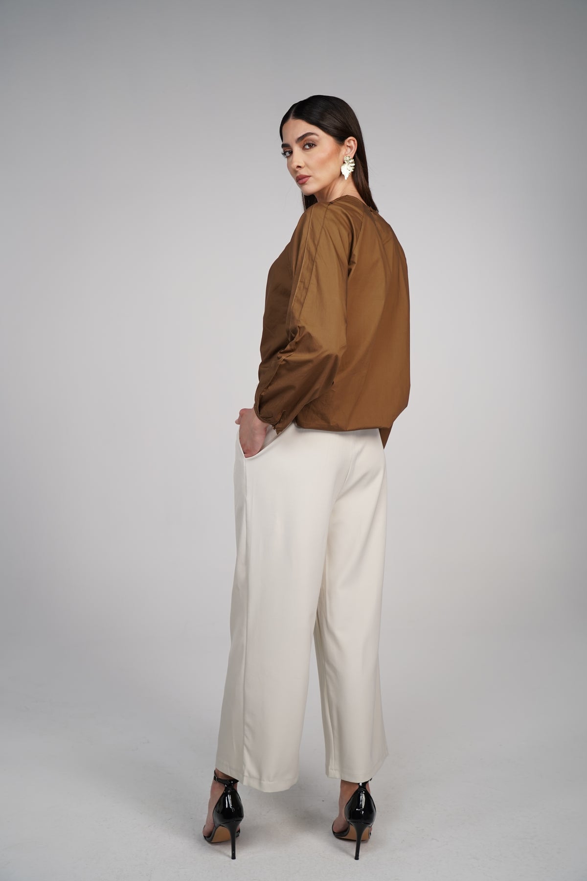 Mara Pant – She's Limitless