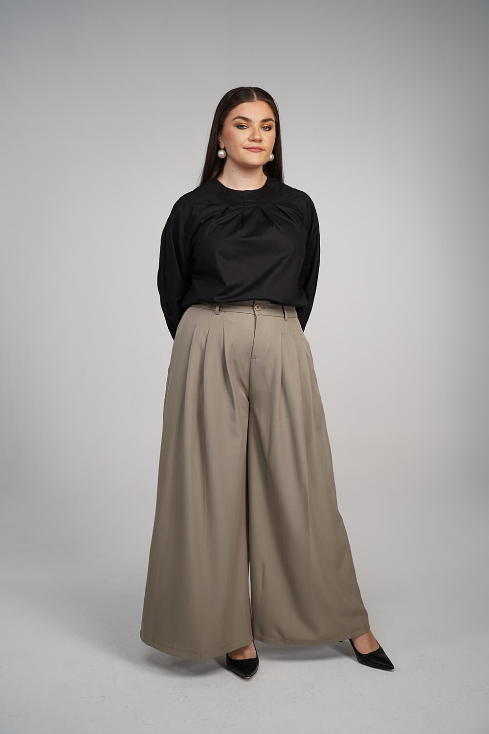 Rhea Pant