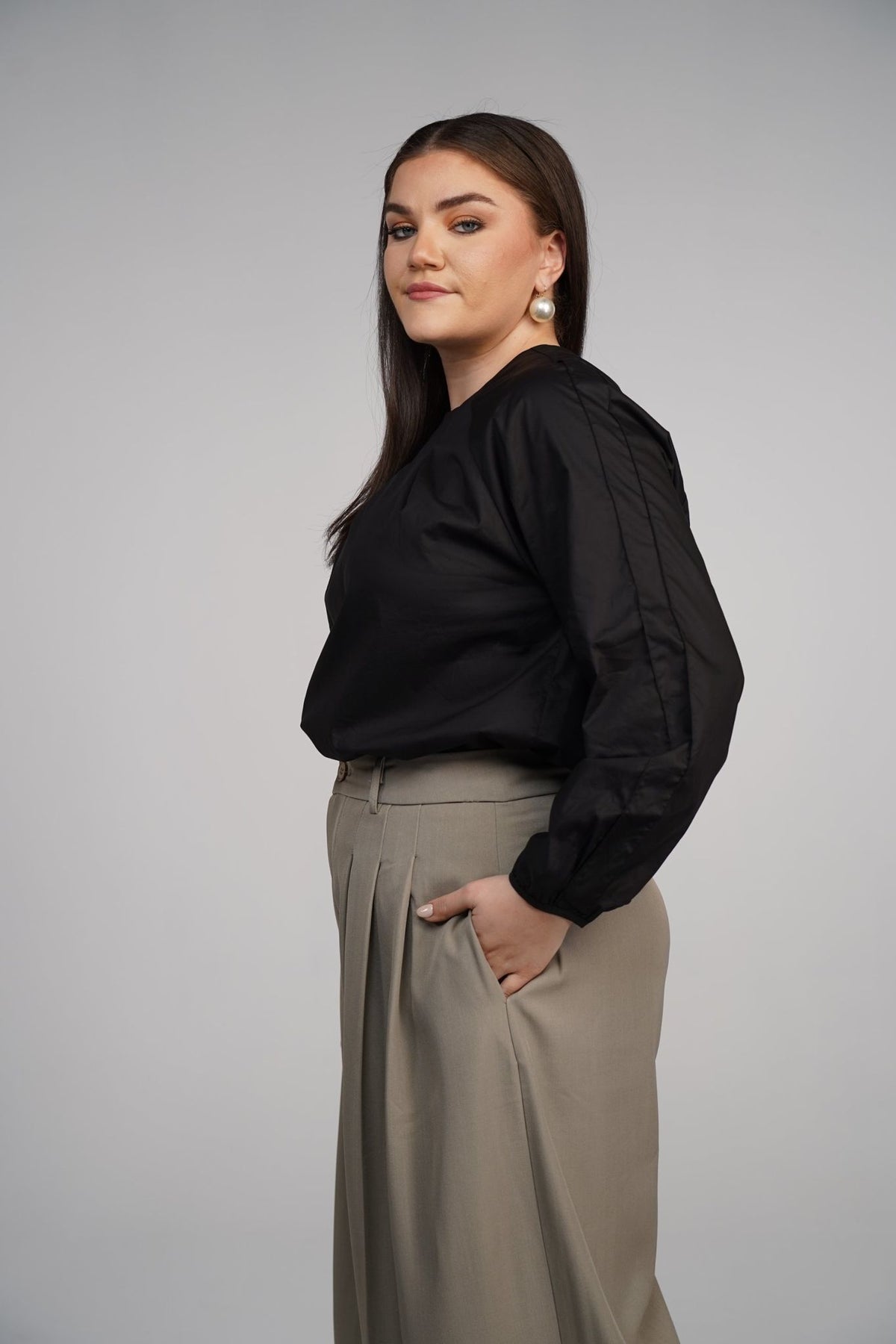 Rhea Pant – She's Limitless