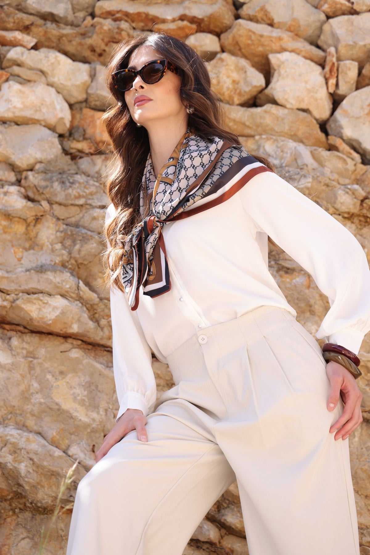 Bela Shirt – She's Limitless